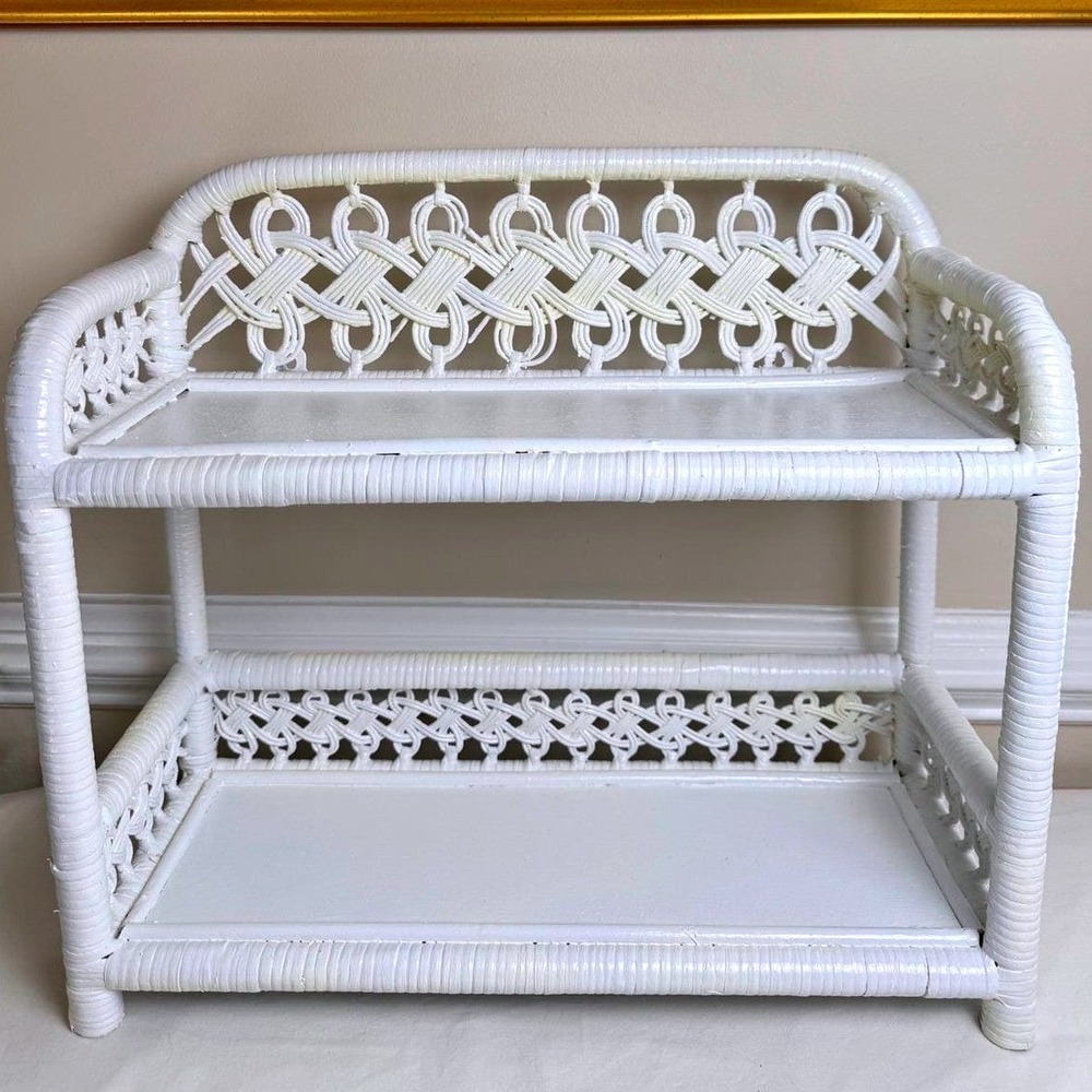 Vintage White Wicker 2-Tier Shelf Rattan Boho Wicker Lattice Tabletop Storage